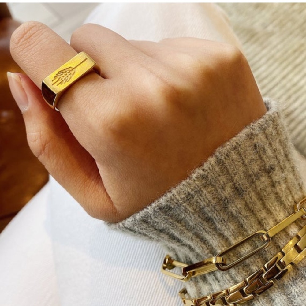 14k Gold Rectangular Signet Ring - Picture 2 of 8